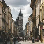 Old Town Garbarska Apartment